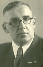 Разумов А.В. директор ИЭИ,(1942-1950г.г.),первый декан ЭЭФ,(1956-1974г.г.)
